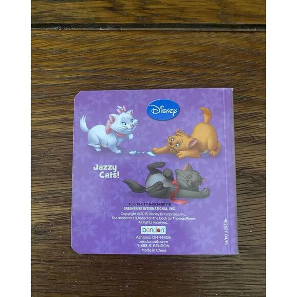 The Aristocats Gift Set Story Books & Marie The Cat Ring Stocking Stuffers Lot - Picture 6 of 6